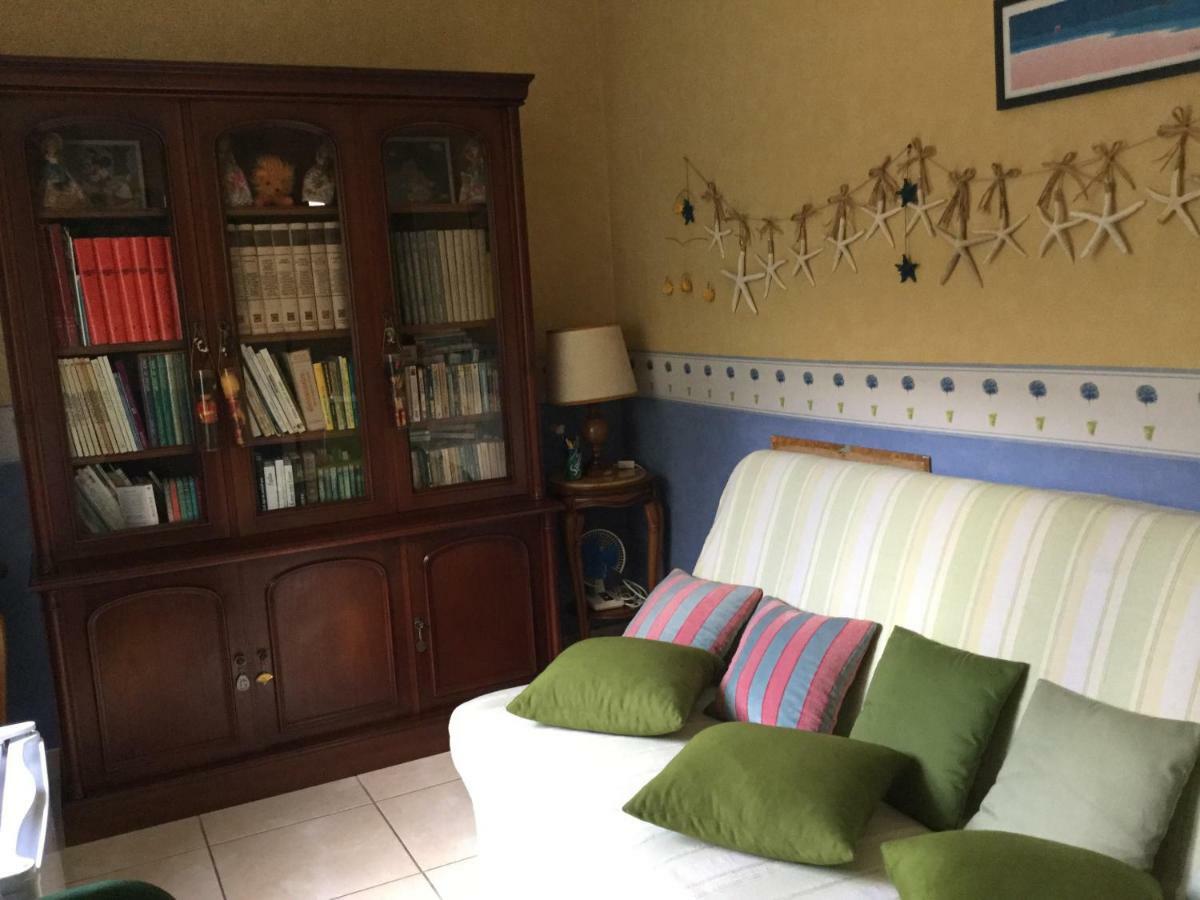 Chambre Et Piece Confort La Possession Exterior photo